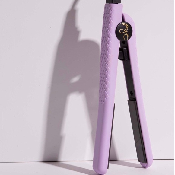 Other - 🆕.  SALE PYT Mini Hair Straightener